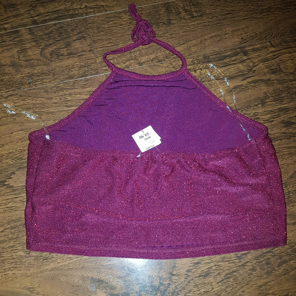 Two piece - Picture 4 of 4